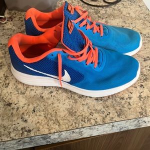 Nike Mens 12